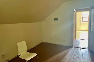 2848 E 79th St, Chicago, IL 60649 - Photo 4