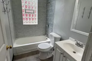 9036 S Dauphin Ave, Chicago, IL 60619 - Photo 6