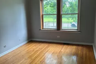 9032 S Dauphin Ave, Chicago, IL 60619 - Photo 2