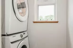 7211 N Oakley Ave, Chicago, IL 60645 - Photo 12