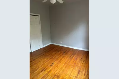 9032 S Dauphin Avenue #2N, Chicago, IL 60619 - Photo 4