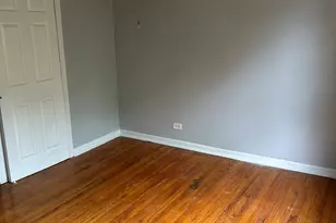9032 S Dauphin Ave, Chicago, IL 60619 - Photo 4