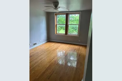 9032 S Dauphin Avenue #2N, Chicago, IL 60619 - Photo 2
