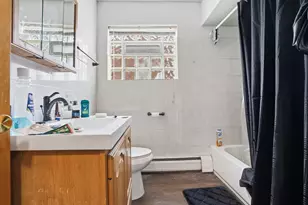 10500 Lyman Ave, Chicago Ridge, IL 60415 - Photo 12