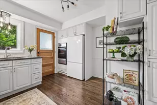 1923 Grant St, Evanston, IL 60201 - Photo 12