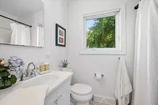 1923 Grant St, Evanston, IL 60201 - Photo 14