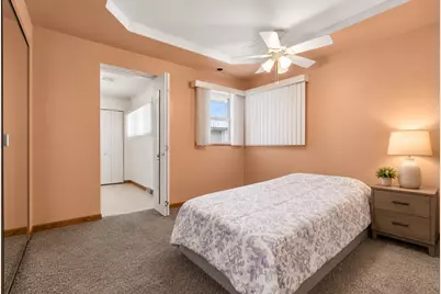 7821 W 73rd Place, Bridgeview, IL 60455 - Photo 14