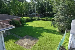 460 E 15th Pl, Lombard, IL 60148 - Photo 4