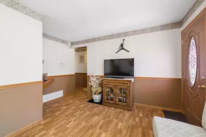 9822 Marion Avenue, Oak Lawn, IL 60453 - Photo 4