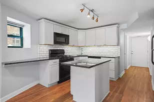 2642 N Sacramento Ave, Chicago, IL 60647 - Photo 2