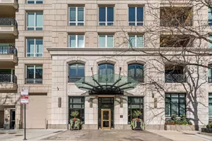 840 N Lake Shore Dr, Chicago, IL 60611 - Photo 1
