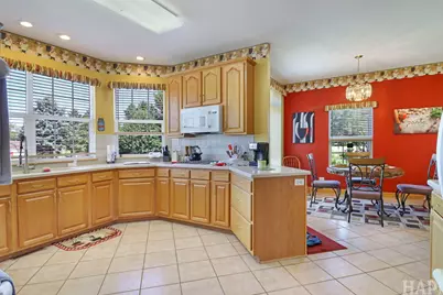 5515 Amber Way, McHenry, IL 60051 - Photo 10