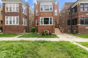 4519 N Troy St, Chicago, IL 60625 - Photo 1