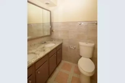 5025 Carol Street #2, Skokie, IL 60077 - Photo 8