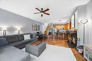 2724 W Cortez St, Chicago, IL 60622 - Photo 4