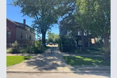 4060 N Mobile Avenue, Chicago, IL 60634 - Photo 2
