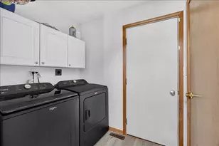 5250 Jenkins Dr, South Beloit, IL 61080 - Photo 12