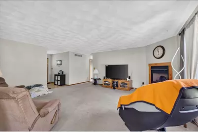 5250 Jenkins Drive, South Beloit, IL 61080 - Photo 2