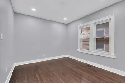2539 W Morse Avenue, Chicago, IL 60645 - Photo 22
