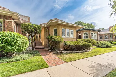 2539 W Morse Avenue, Chicago, IL 60645 - Photo 38