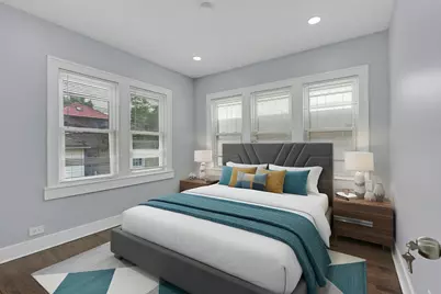 2539 W Morse Avenue, Chicago, IL 60645 - Photo 4