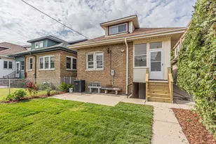 2539 W Morse Ave, Chicago, IL 60645 - Photo 46