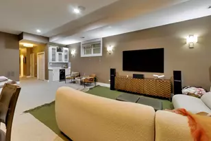 1247 N Rockwell St, Chicago, IL 60622 - Photo 18
