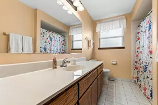 17900 Poplar Ln, Country Club Hills, IL 60478 - Photo 10