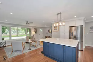 801 N Stone Ave, La Grange Park, IL 60526 - Photo 8