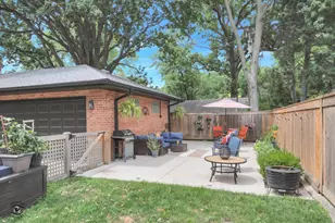 801 N Stone Ave, La Grange Park, IL 60526 - Photo 28