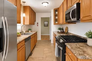 1525 N Patton Ave, Arlington Heights, IL 60004 - Photo 6