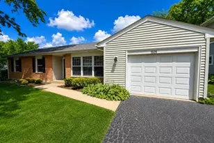 1525 N Patton Ave, Arlington Heights, IL 60004 - Photo 2