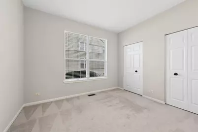 20 Prairie Pointe Lane, Streamwood, IL 60107 - Photo 10