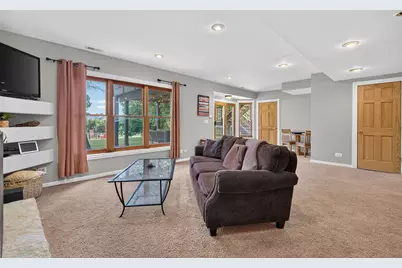 39W240 E Mallory Drive, Geneva, IL 60134 - Photo 32