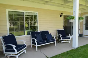 208 Winnsboro Ct, Schaumburg, IL 60193 - Photo 24