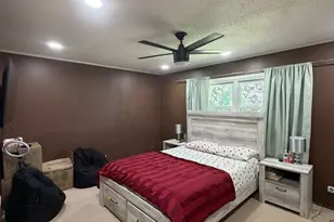 8079 Catawba Ln, Hanover Park, IL 60133 - Photo 16