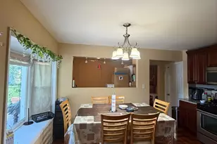 8079 Catawba Ln, Hanover Park, IL 60133 - Photo 6