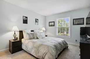 1400 Meyer Rd, Hoffman Estates, IL 60169 - Photo 14