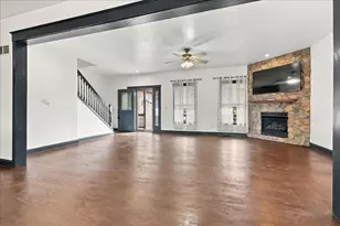 11141 E 1707 North Rd, Pontiac, IL 61764 - Photo 6