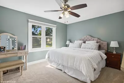 1717 Glen Lake Road, Hoffman Estates, IL 60169 - Photo 6