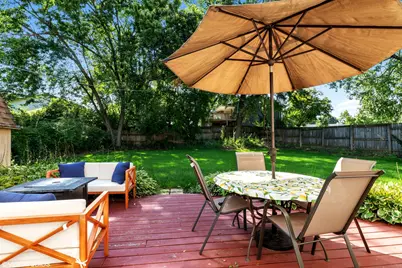 1717 Glen Lake Road, Hoffman Estates, IL 60169 - Photo 14