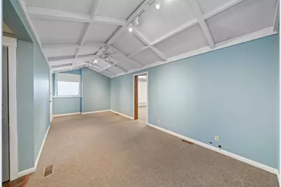 000 E Lincoln Street, Waterman, IL 60556 - Photo 28
