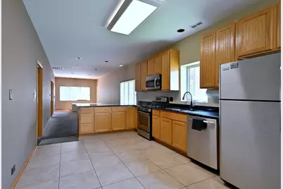 1012 N 24th Avenue, Melrose Park, IL 60160 - Photo 4