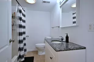 1012 N 24th Ave, Melrose Park, IL 60160 - Photo 14