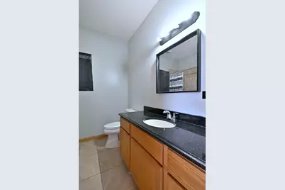 1012 N 24th Avenue, Melrose Park, IL 60160 - Photo 8