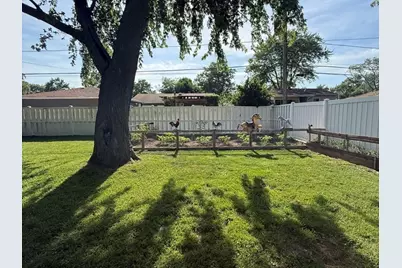 216 Linden Avenue, Romeoville, IL 60446 - Photo 12
