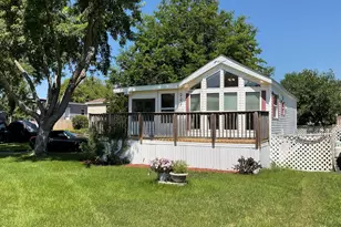 222 Rusty Scupper, Lakemoor, IL 60051 - Photo 2