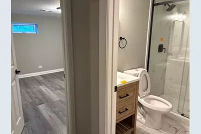 2909 W Howard Street, Chicago, IL 60645 - Photo 14