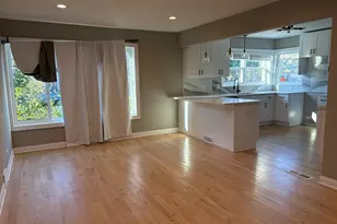 2909 W Howard St, Chicago, IL 60645 - Photo 2