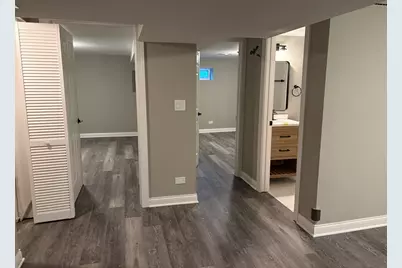 2909 W Howard Street, Chicago, IL 60645 - Photo 12